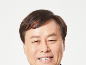 문화체육관광위원회 위원장 도종환 의원 선출