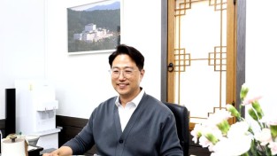 국립민속국악원 원장 김중현.jpg